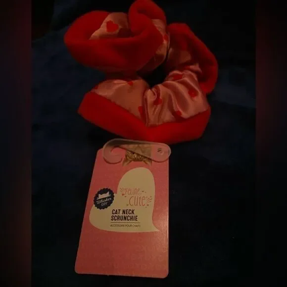 Pet Bundle Set Toys & Pet Clothing Play Toys Pet Supplies - Picture 5 of 5